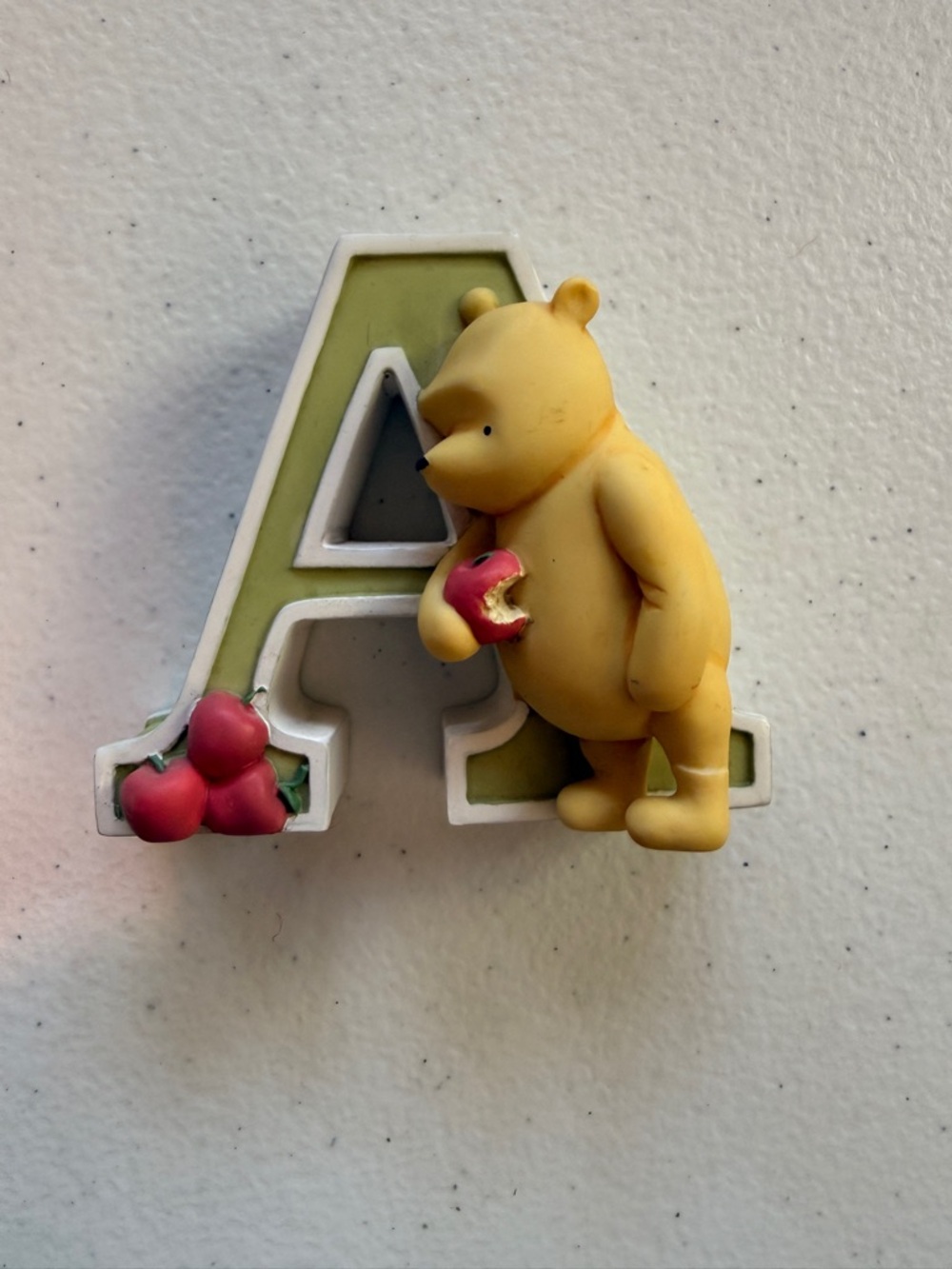 Alphabet 'A' classic Winnie-the-Pooh decor